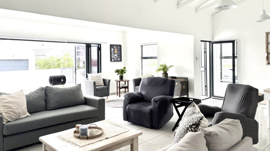 3 Bedroom Property for Sale in Atlantic Sands Private Estate Western Cape